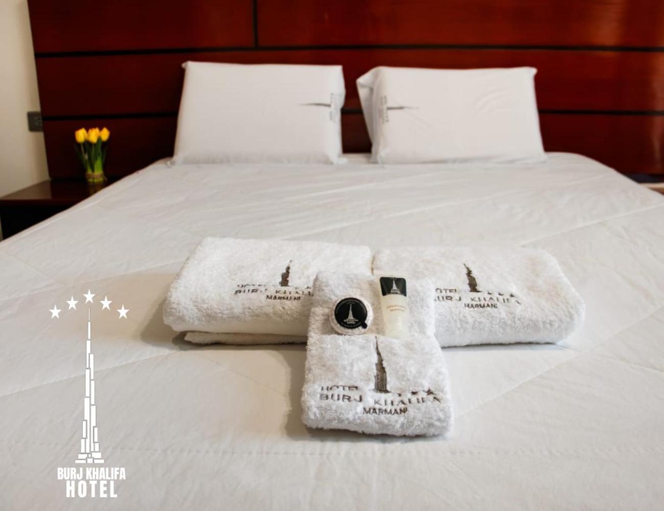 Hotel Burj Khalifa Quillabamba Buitenkant foto